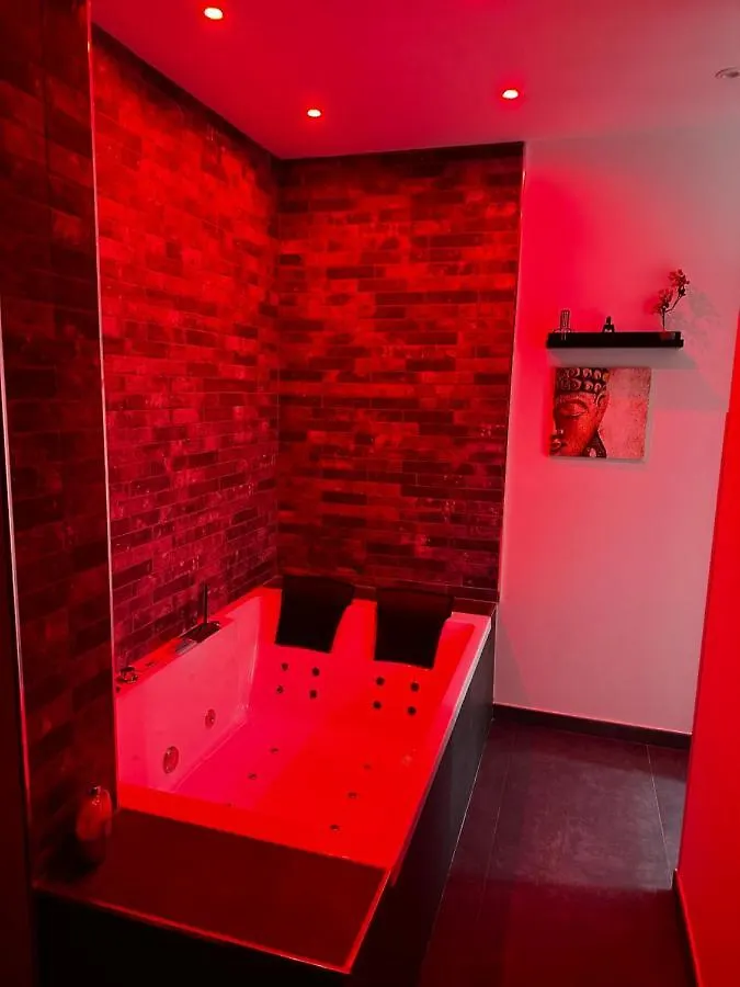 One Hundred Rooms Garden Suite Rome Italy